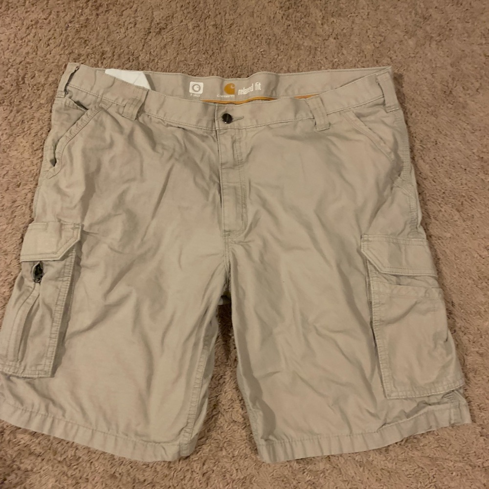 Carhartt cargo shorts for men’s 42